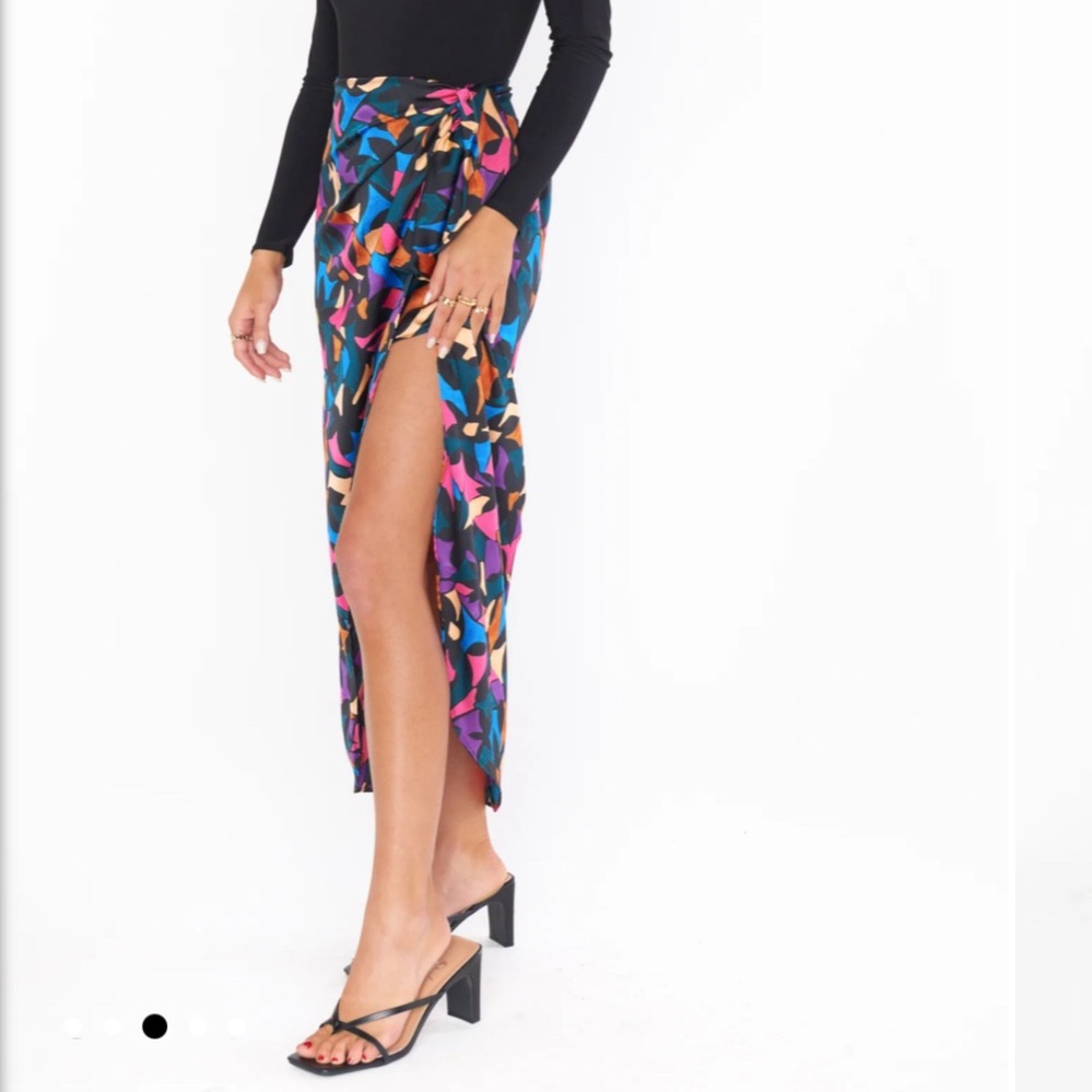 Show me your mumu wrap me up skirt - mosaic NWT